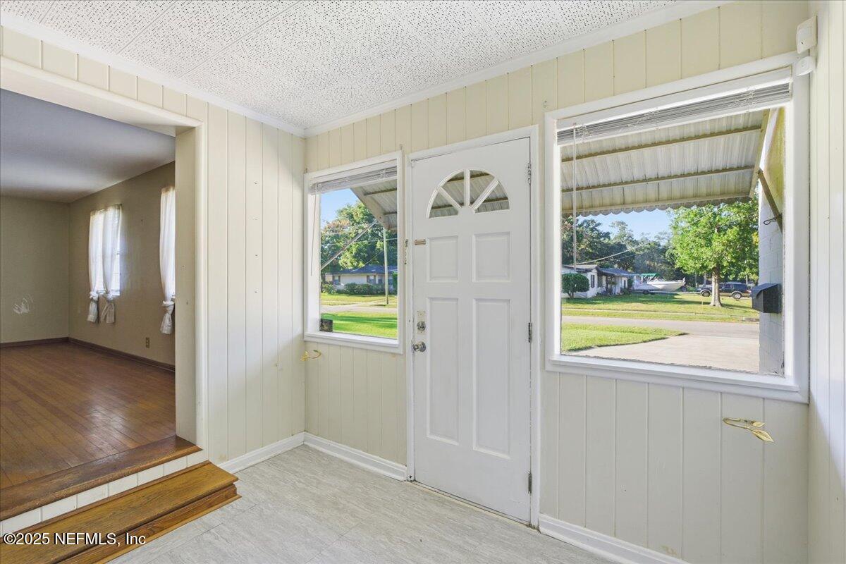 4533 WATER OAK Lane