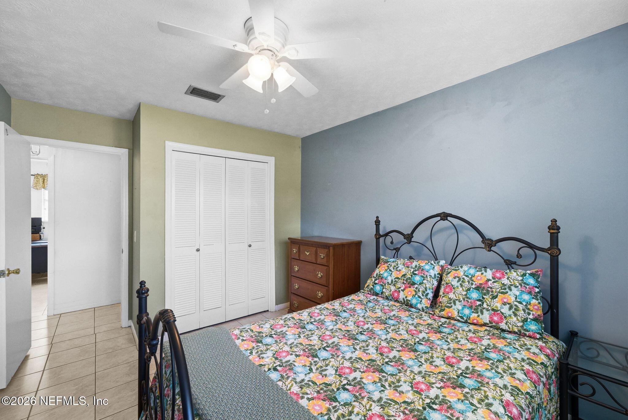 3436 RED OAK Circle E