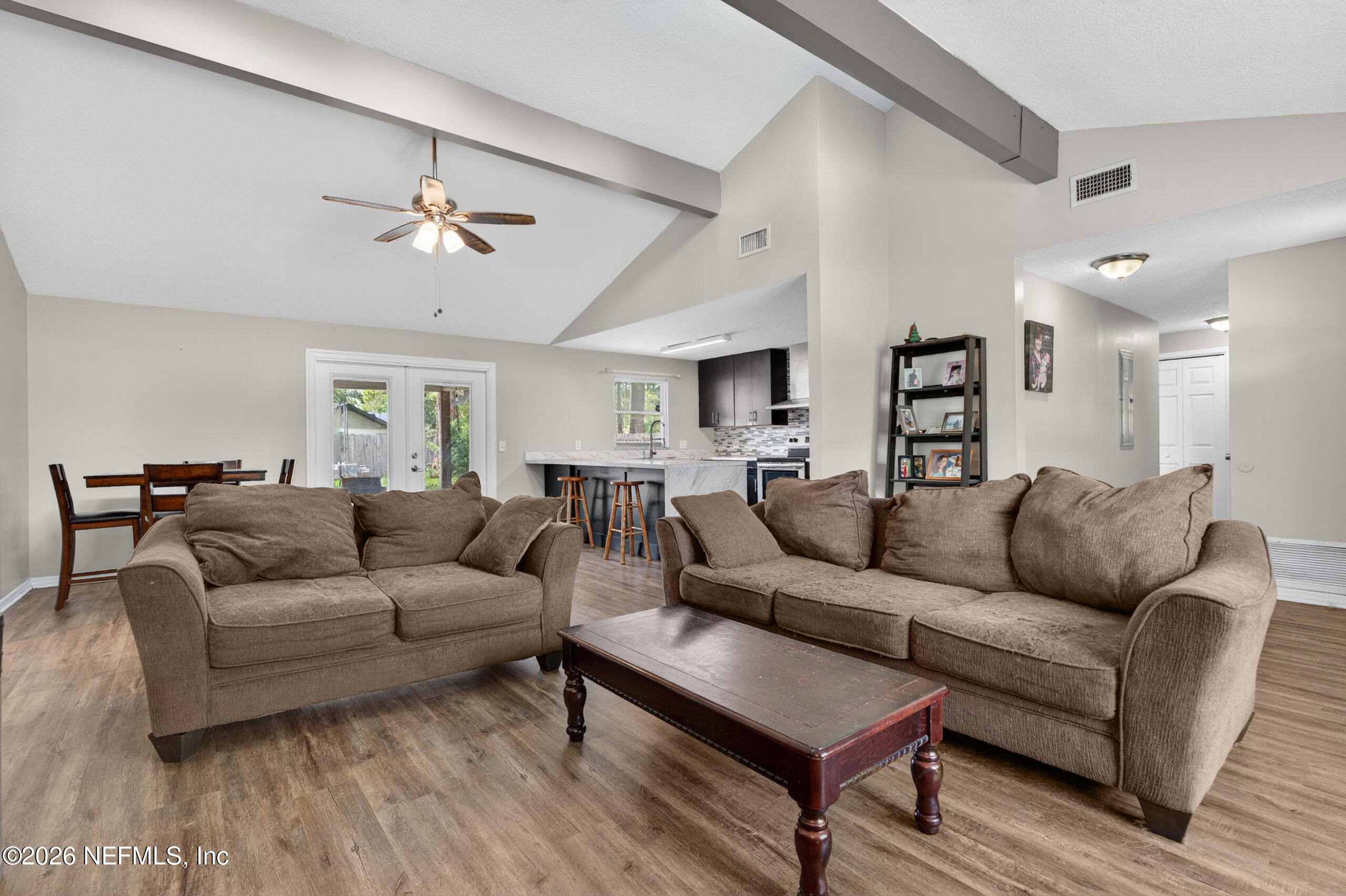 253 DEERWOOD Circle E