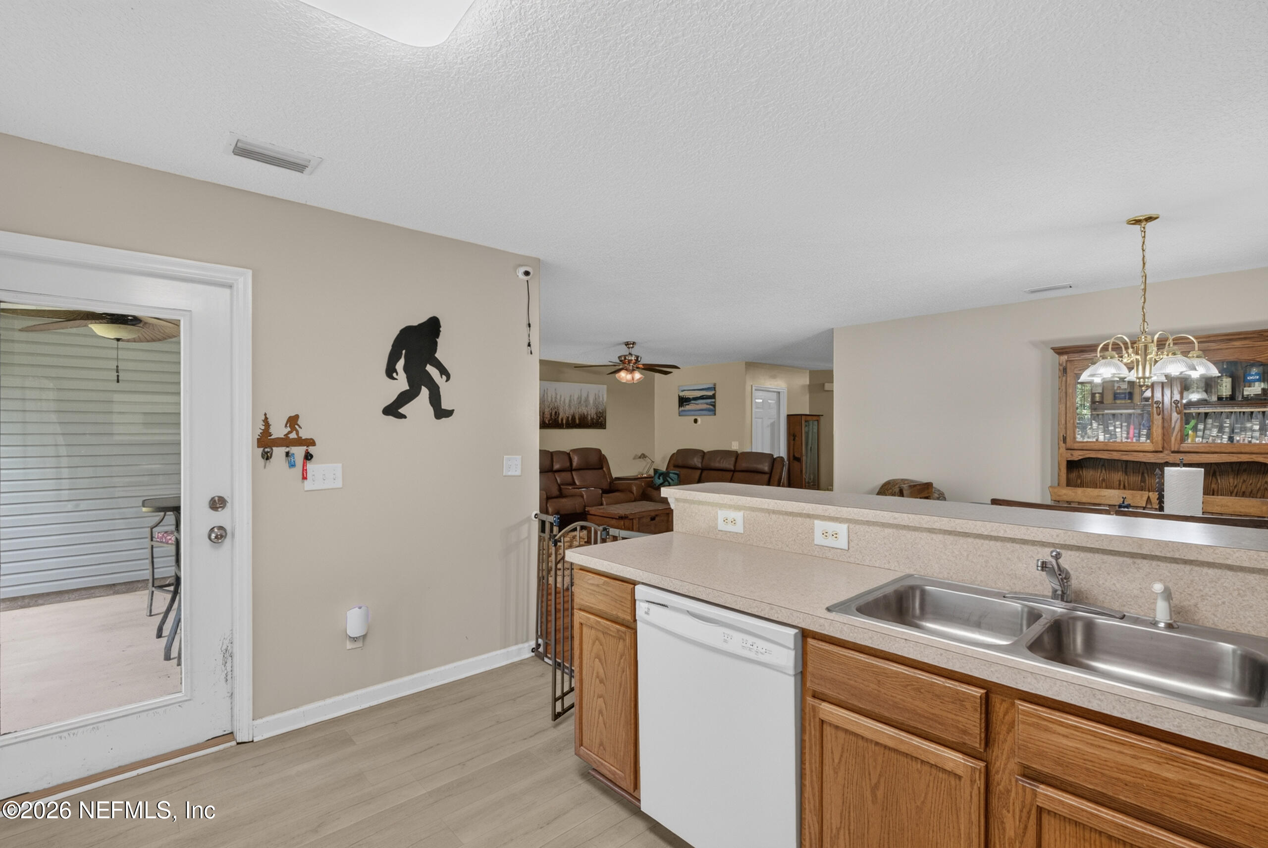 2965 GUAVA Court