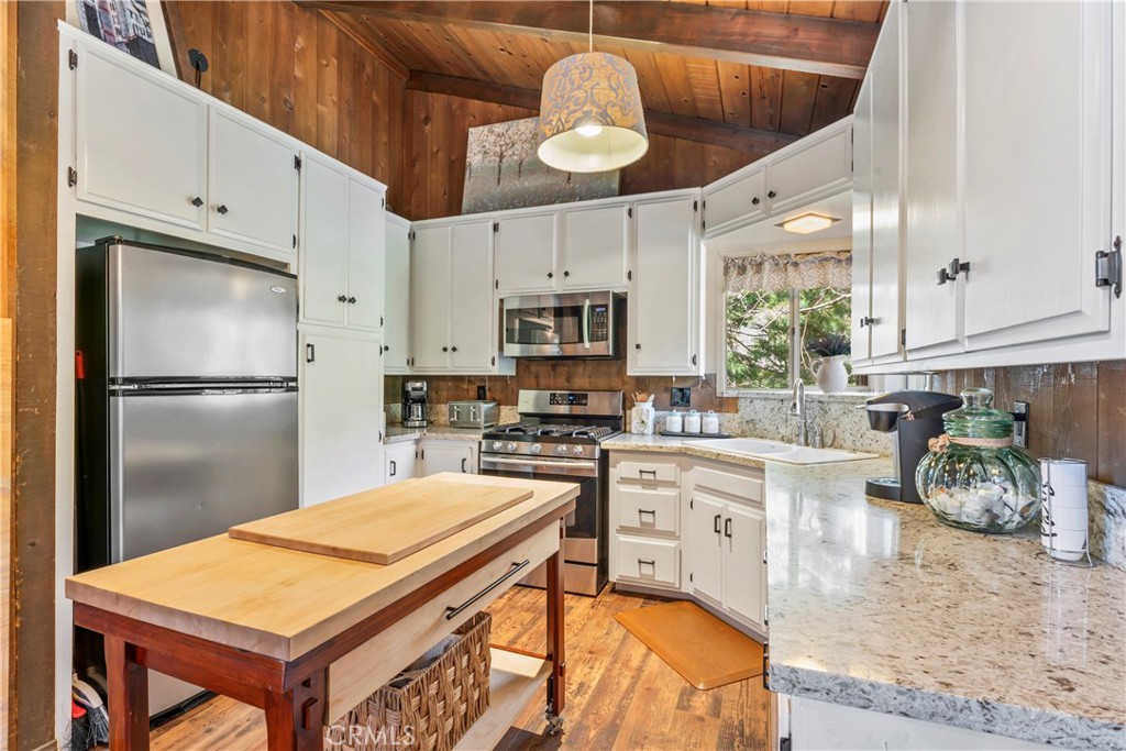 26619 Bel Air Court