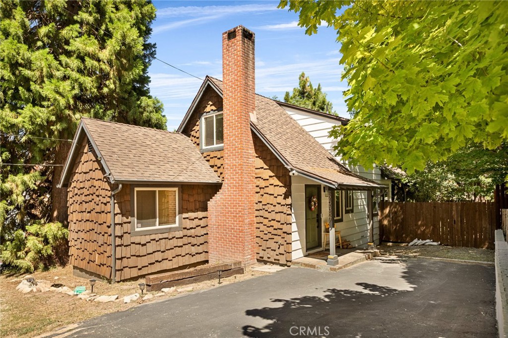 29387 Lake View Drive