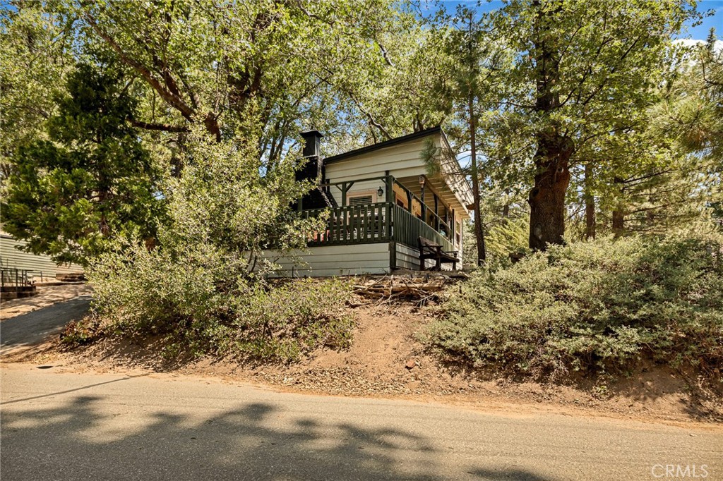 33400 Bluebird Drive