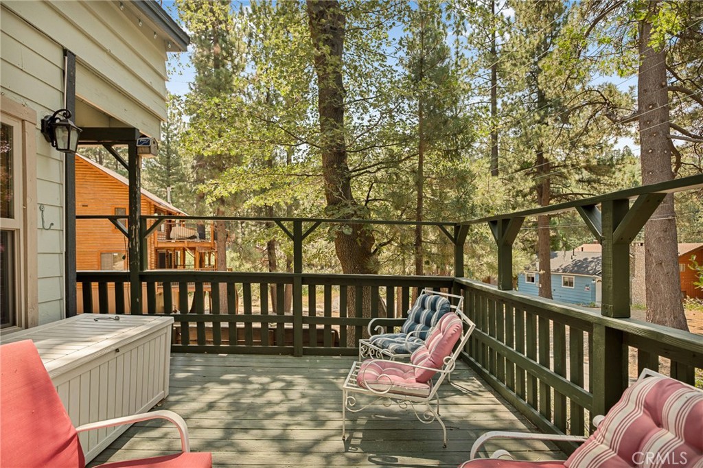 33400 Bluebird Drive