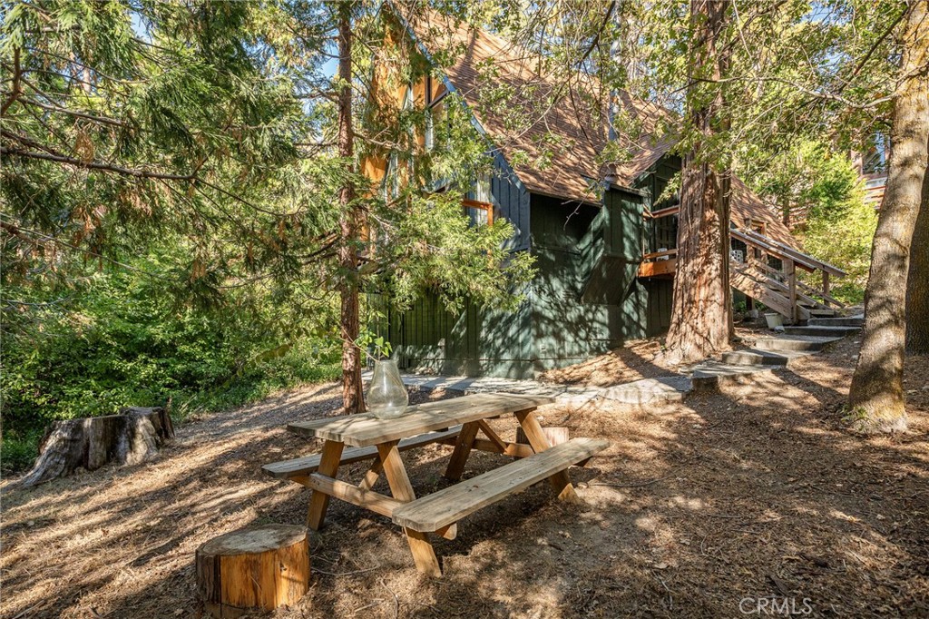 385 Birchwood Drive
