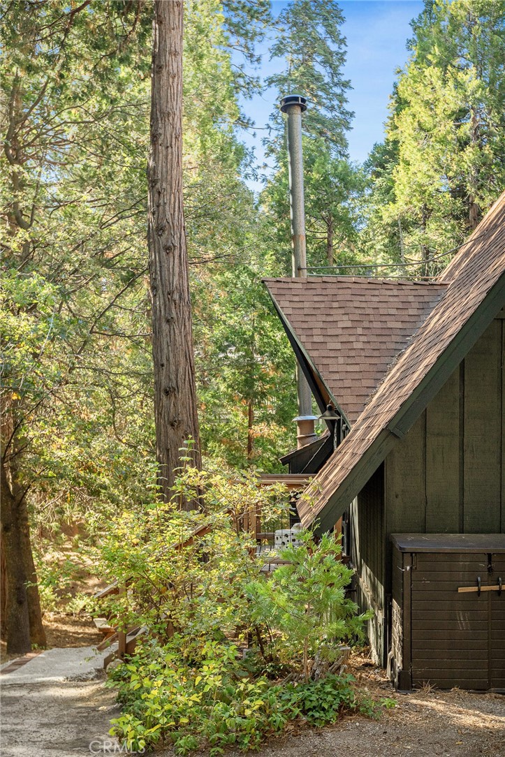 385 Birchwood Drive