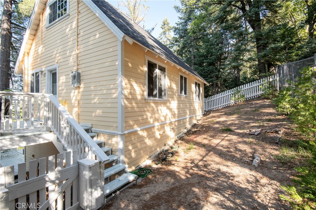 26335 Forest