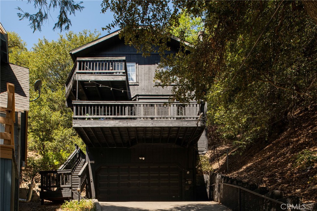 23594 Hillside