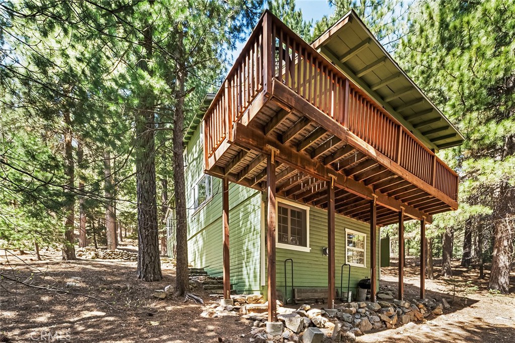 1163 Scenic Way