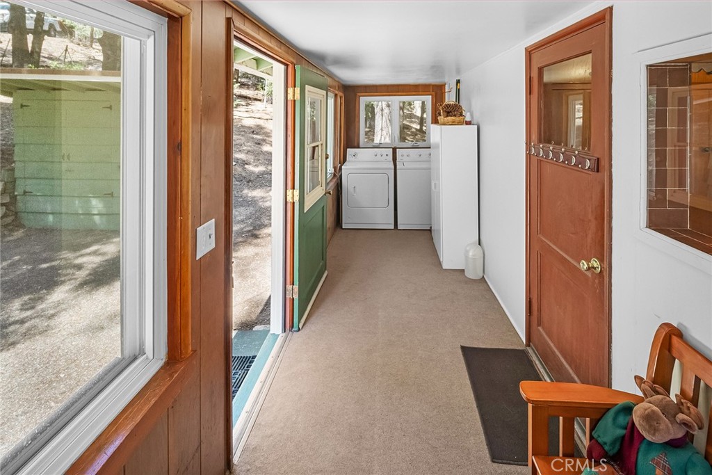 1163 Scenic Way