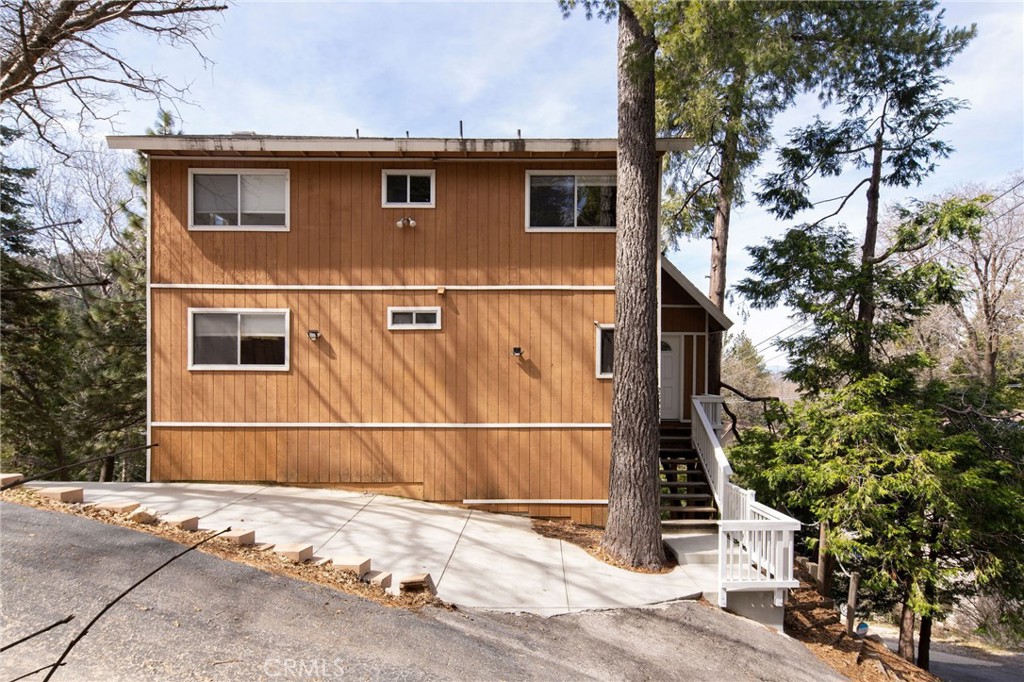 28923 Potomac Drive