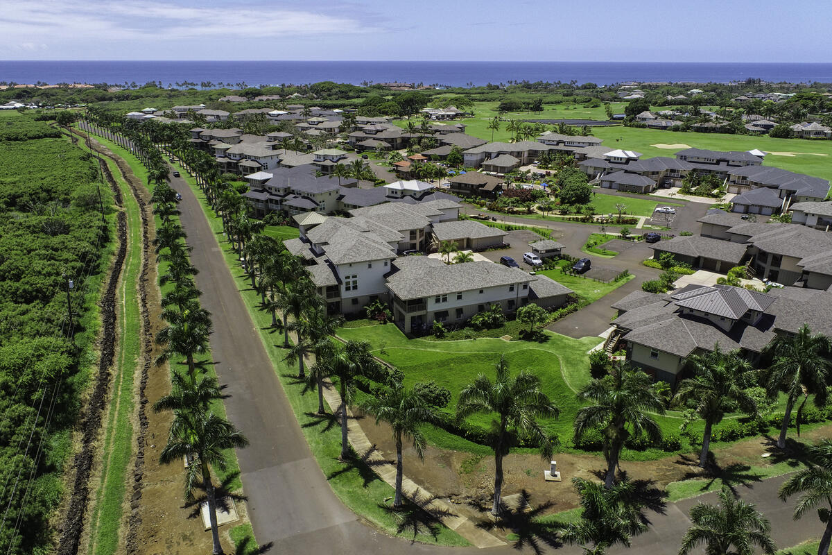 2611 KIAHUNA PLANTATION DR 4G