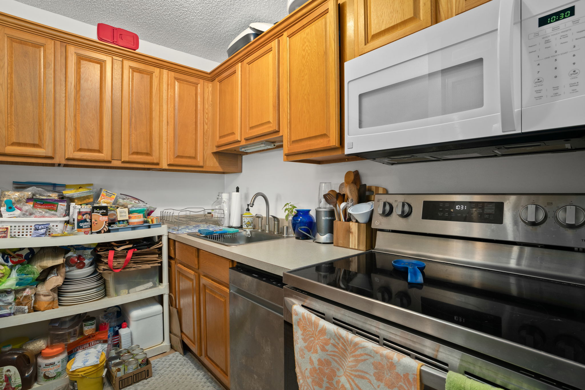 3-3400 KUHIO HWY B101