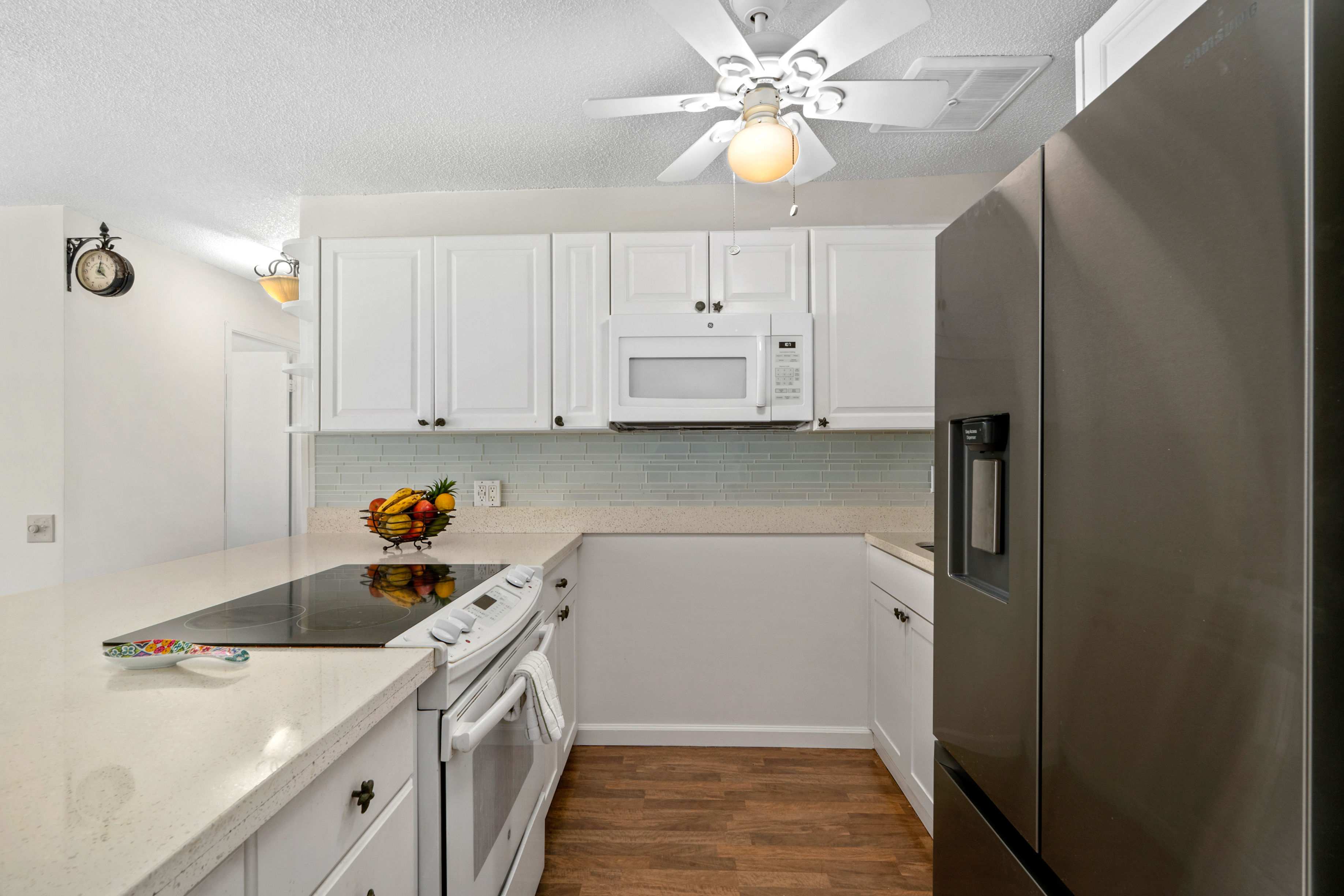 3-3400 KUHIO HWY A307