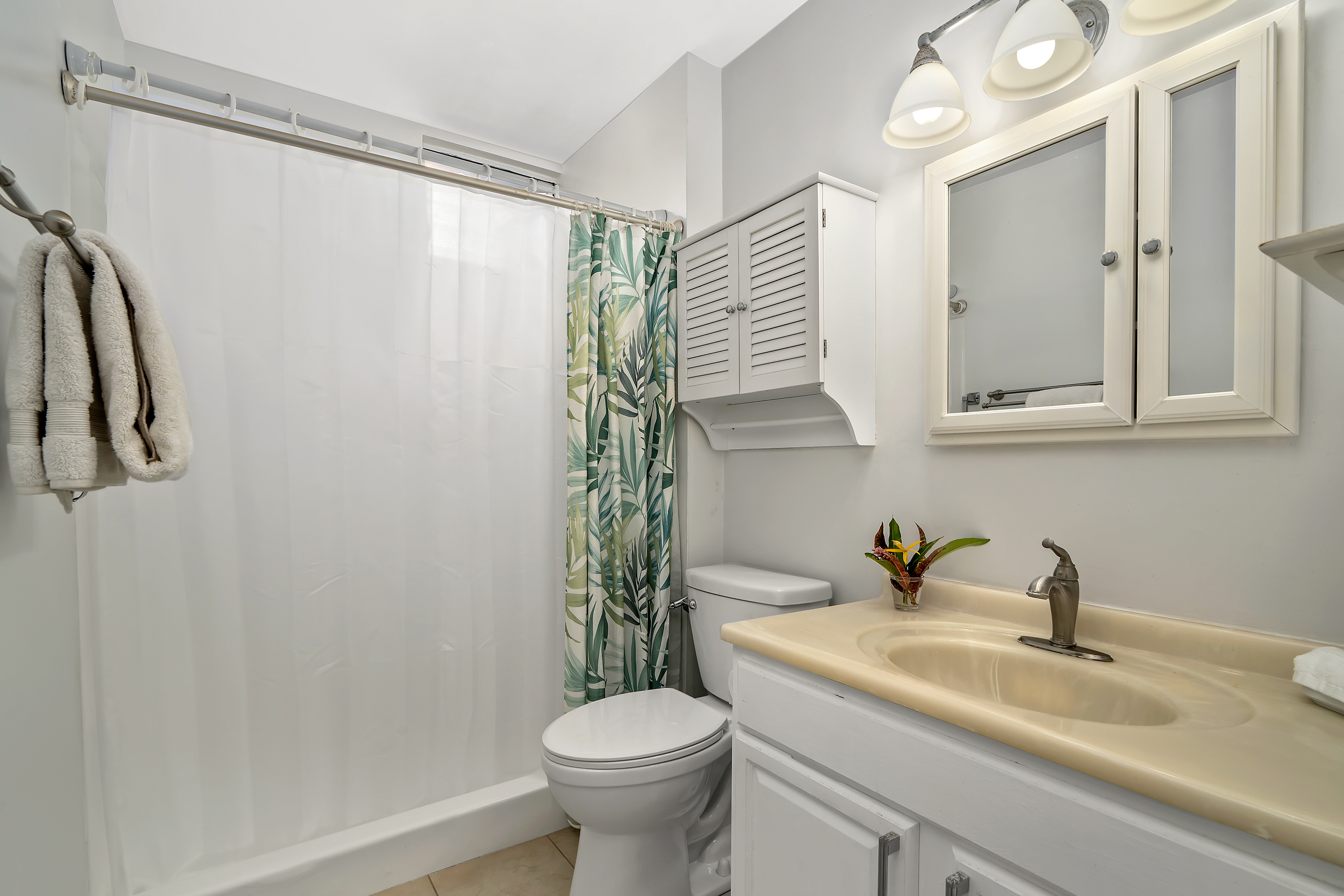 3-3400 KUHIO HWY A307