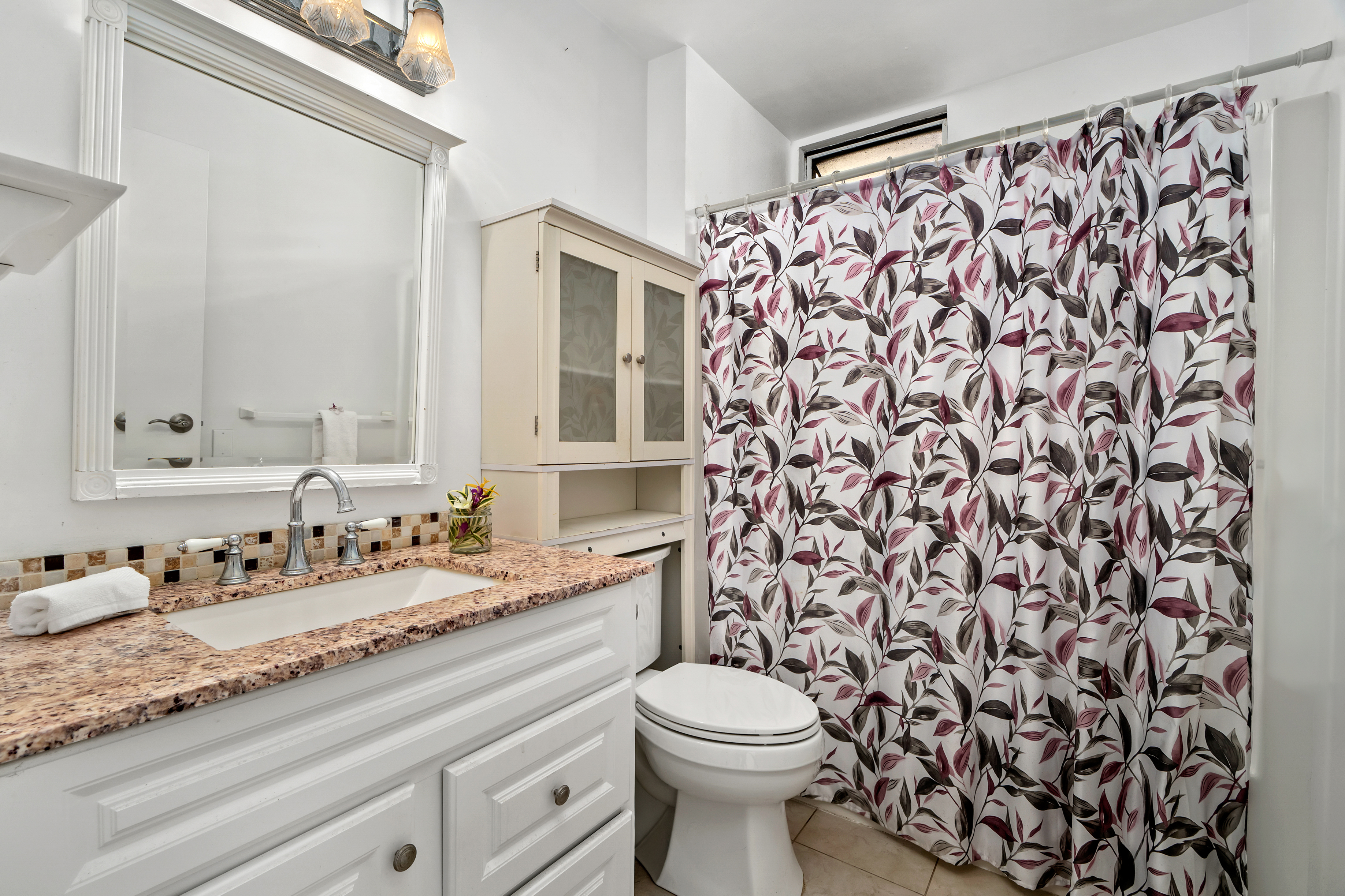 3-3400 KUHIO HWY A307