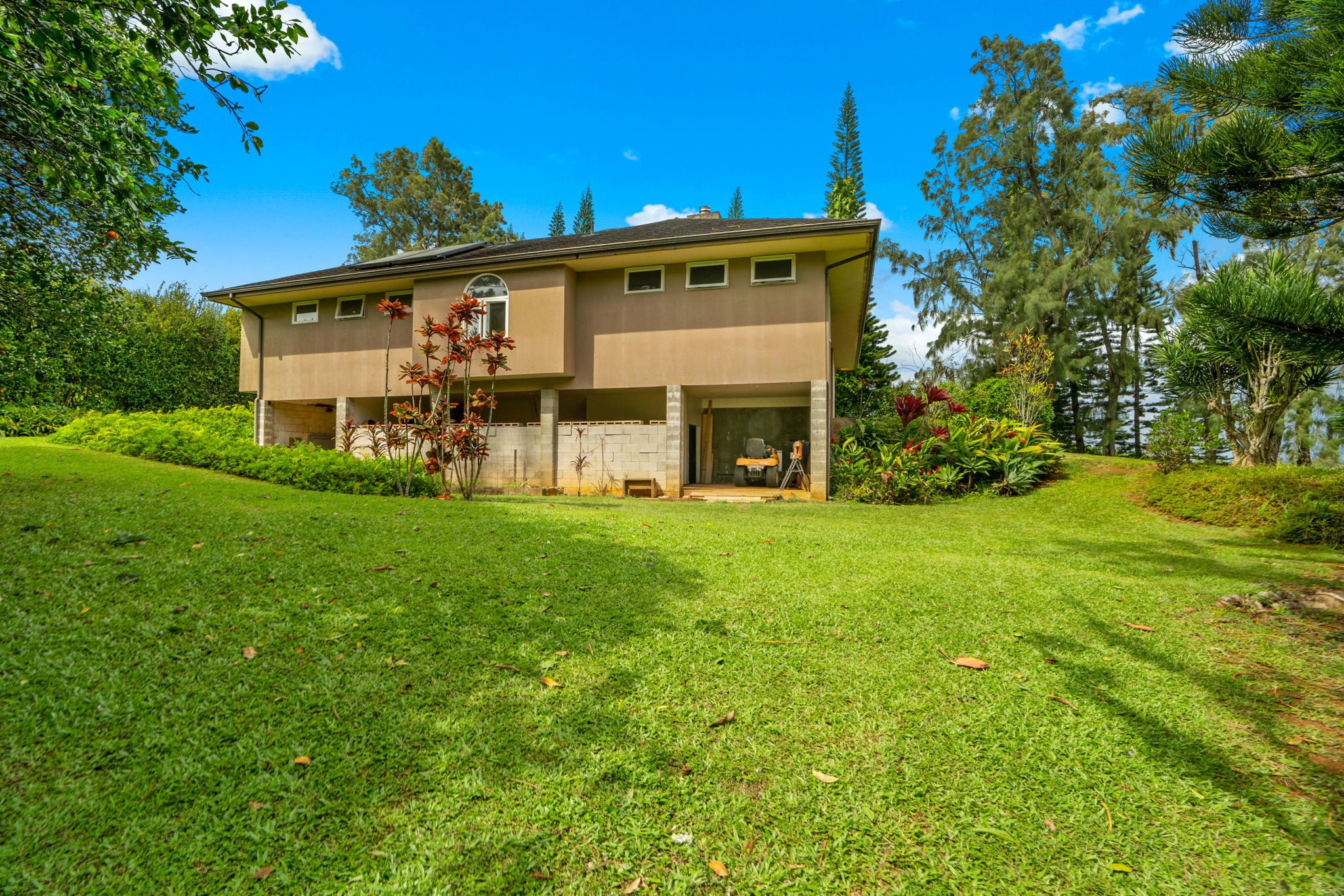 597 PUUOPAE RD