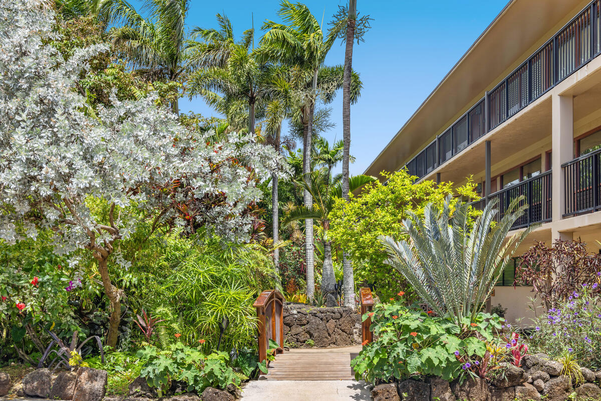 5061 LAWAI RD 235