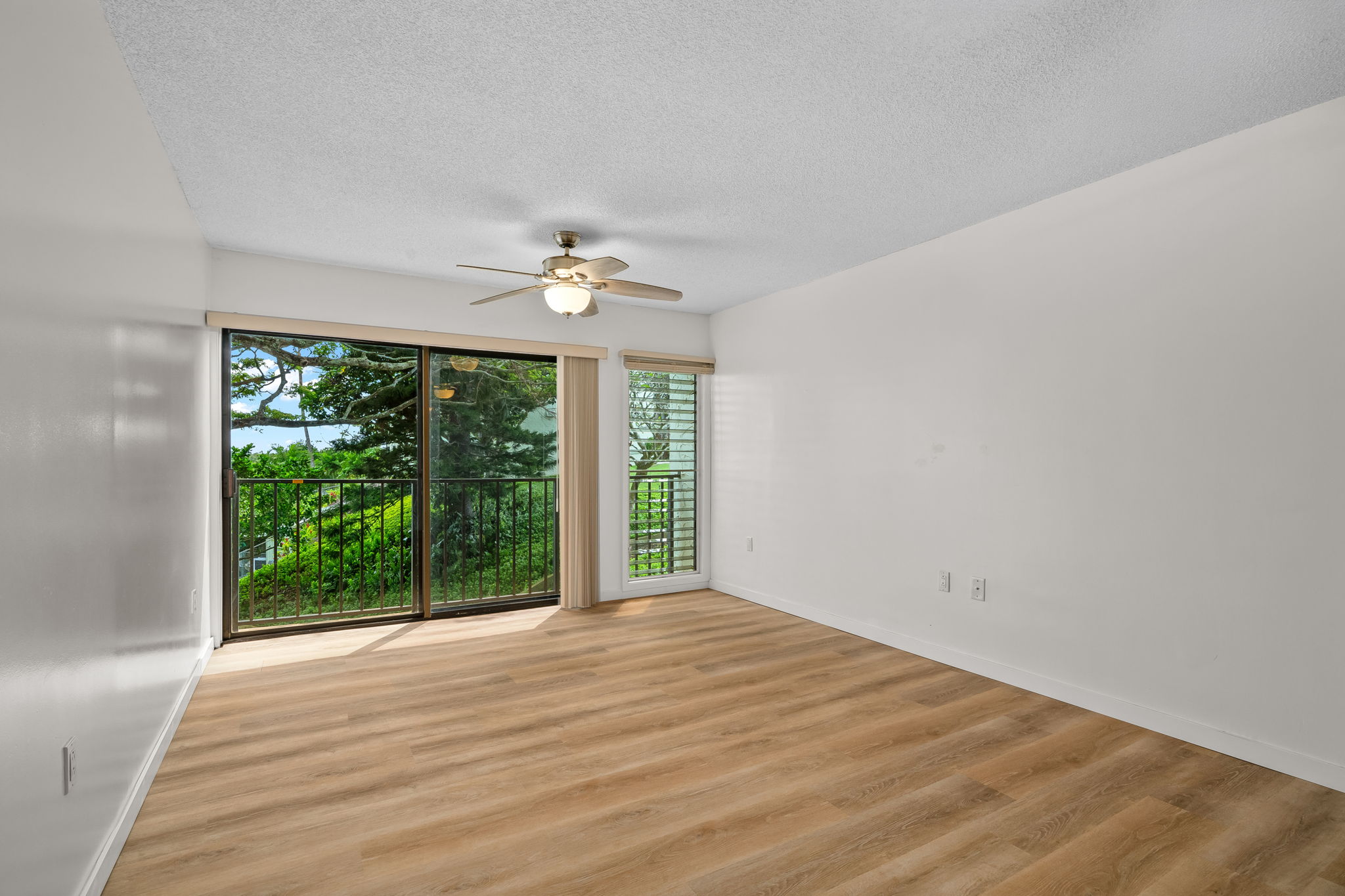3-3400 KUHIO HWY B101