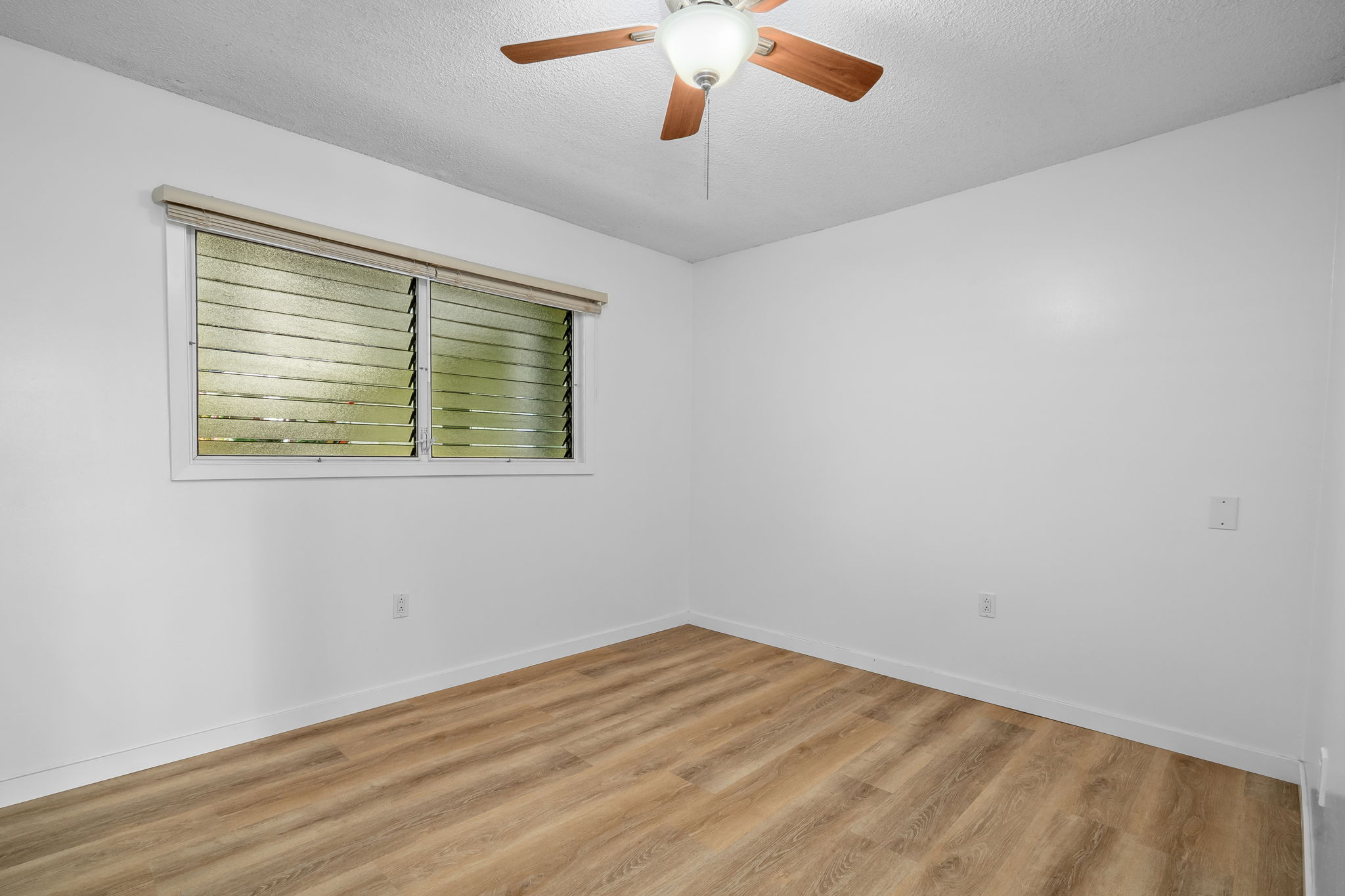 3-3400 KUHIO HWY B101