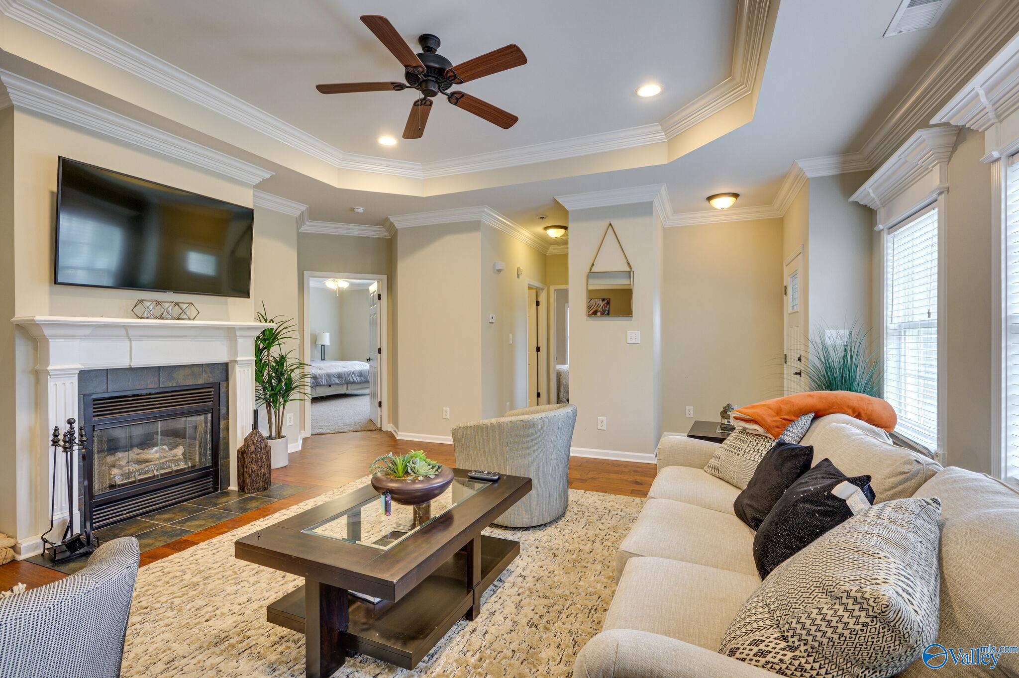 4 Moore Farm Circle NW # 1