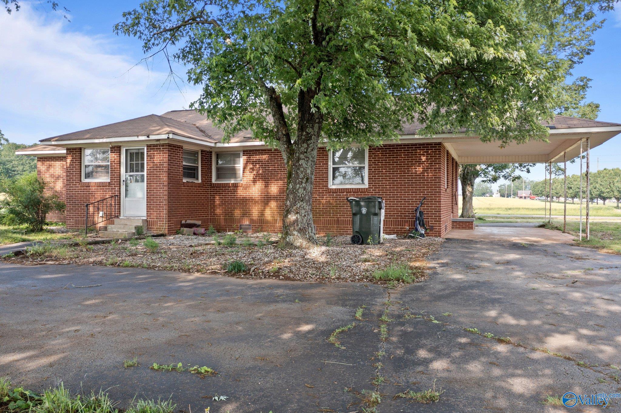 8421 Moores Mill Road