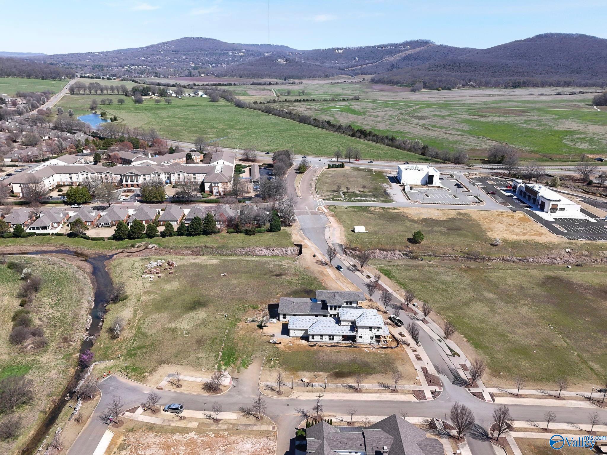 10 Lendon Main Street SE