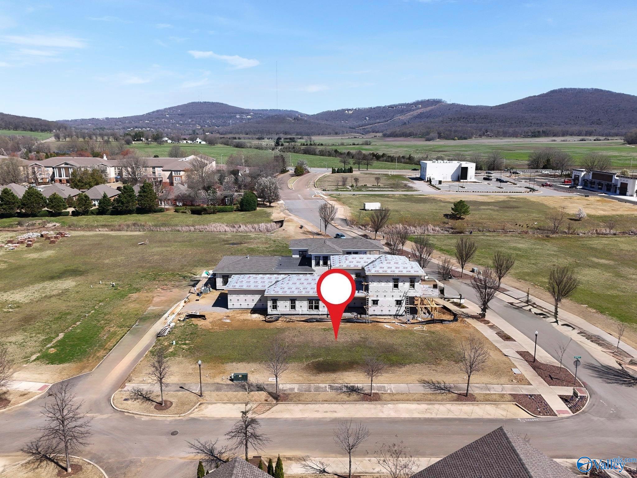 10 Lendon Main Street SE