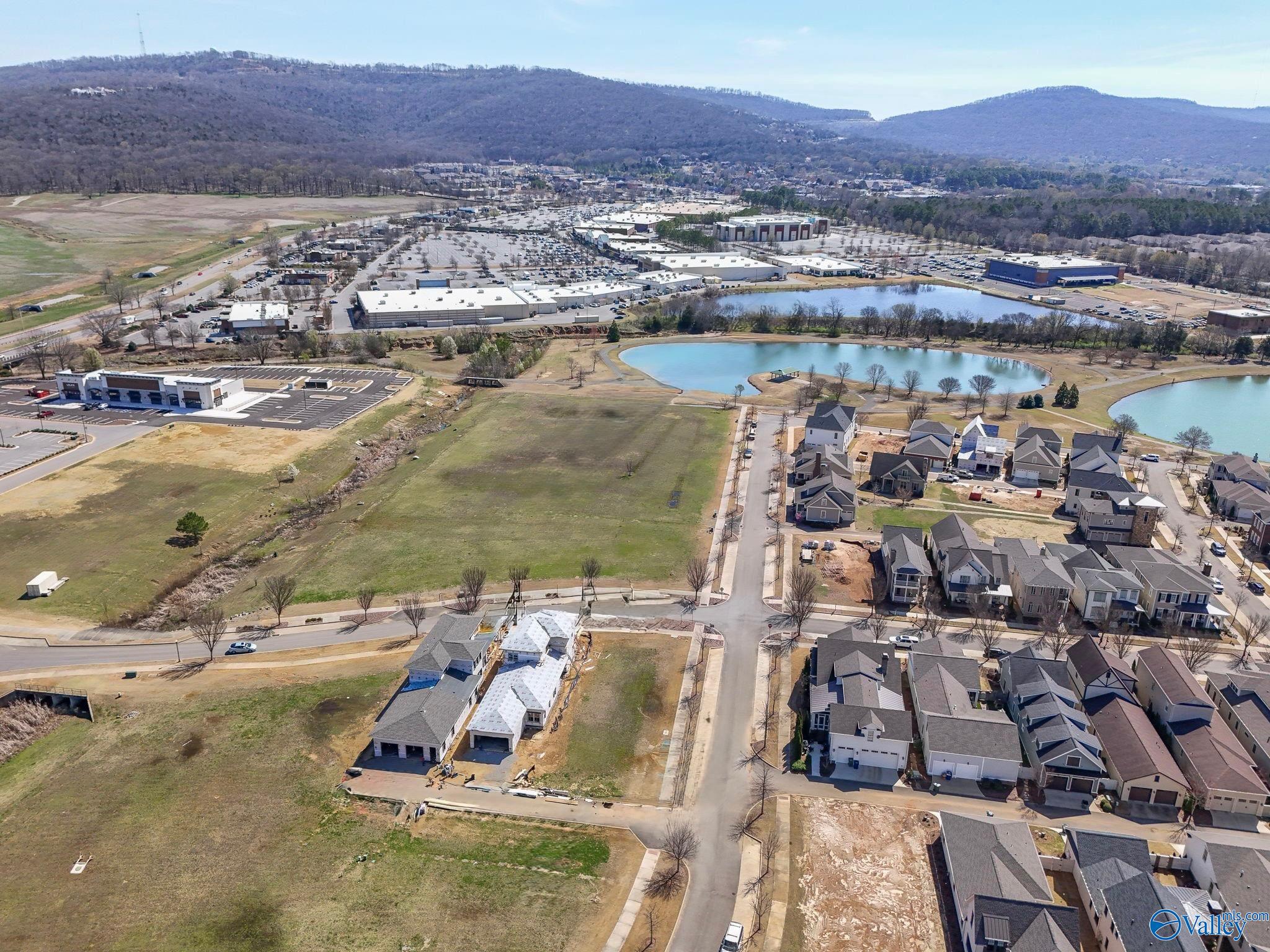 10 Lendon Main Street SE