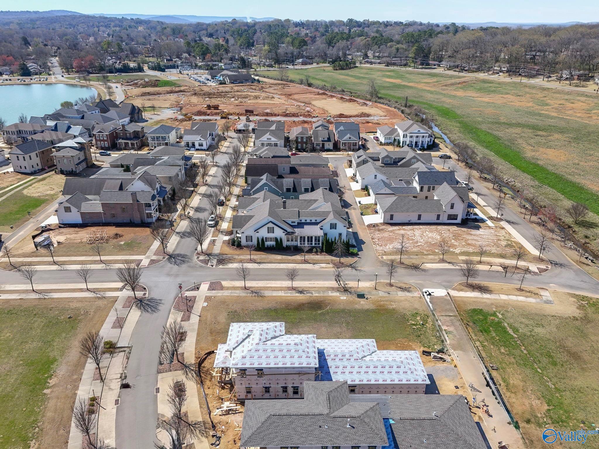 10 Lendon Main Street SE