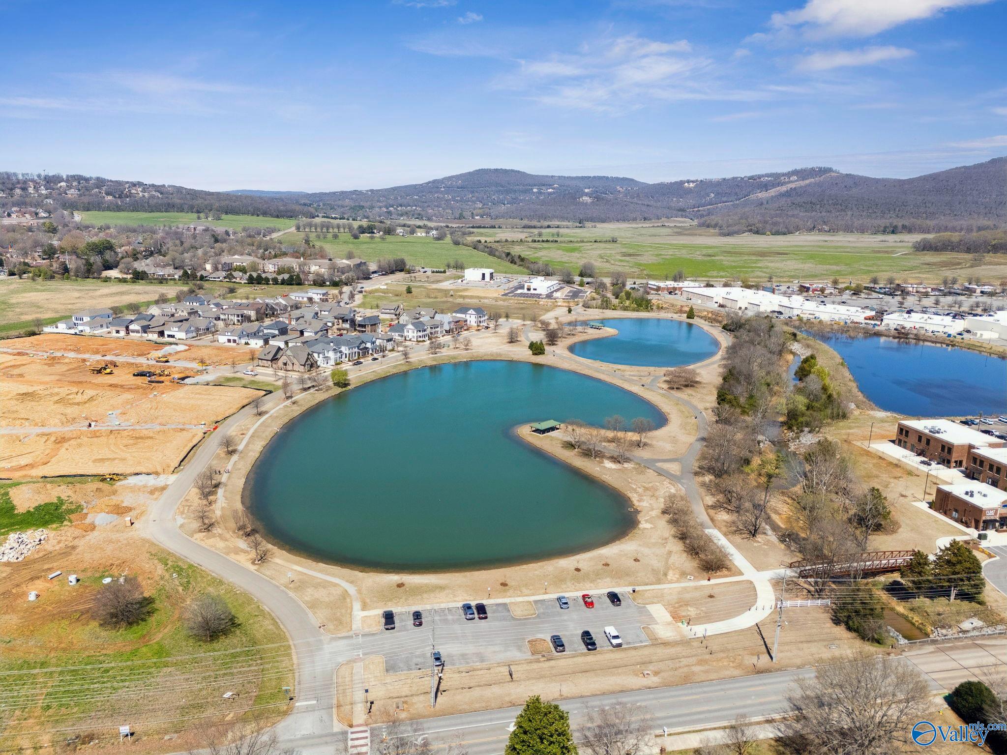 10 Lendon Main Street SE