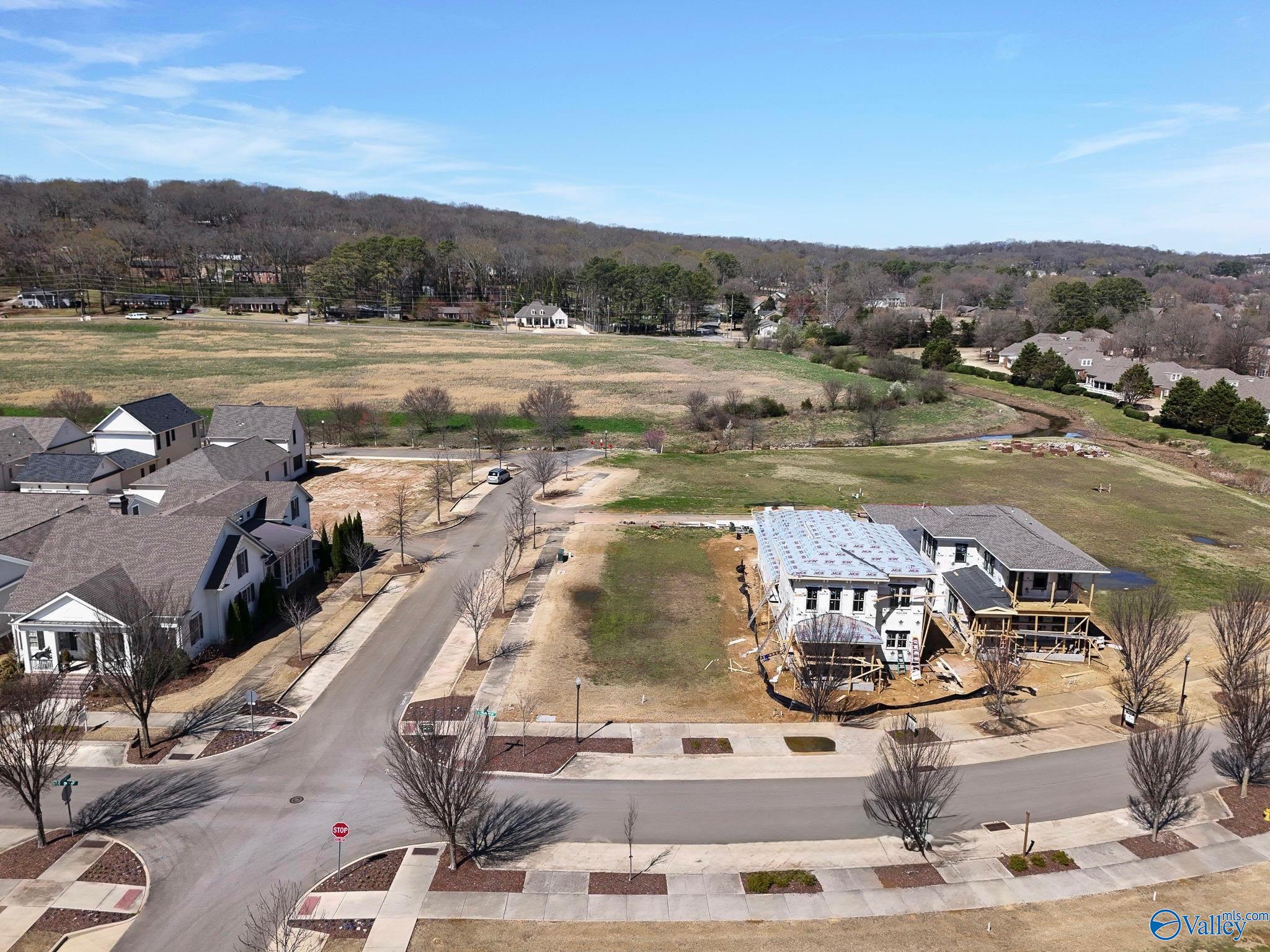 10 Lendon Main Street SE