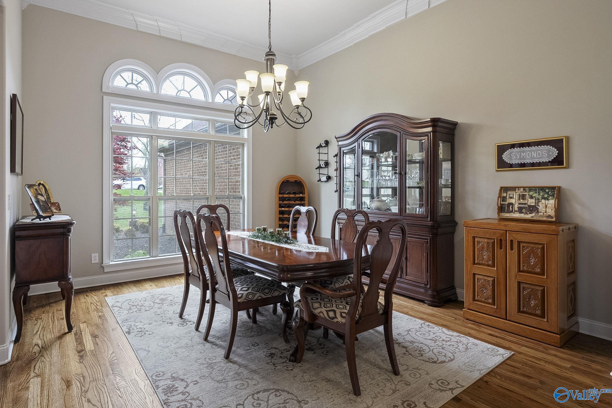 52 Bluff View Drive SE