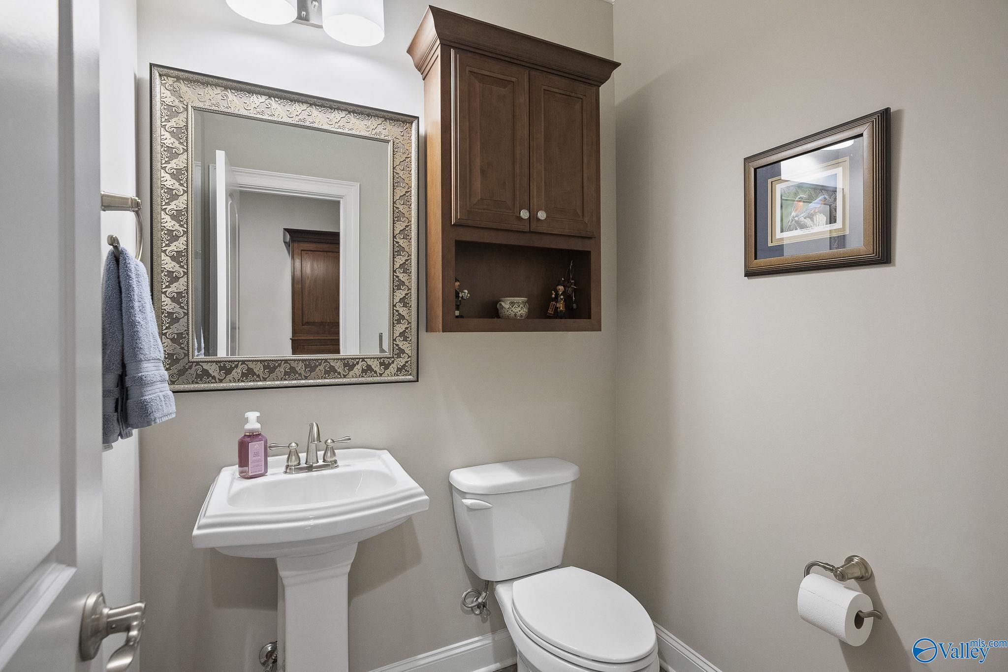 52 Bluff View Drive SE