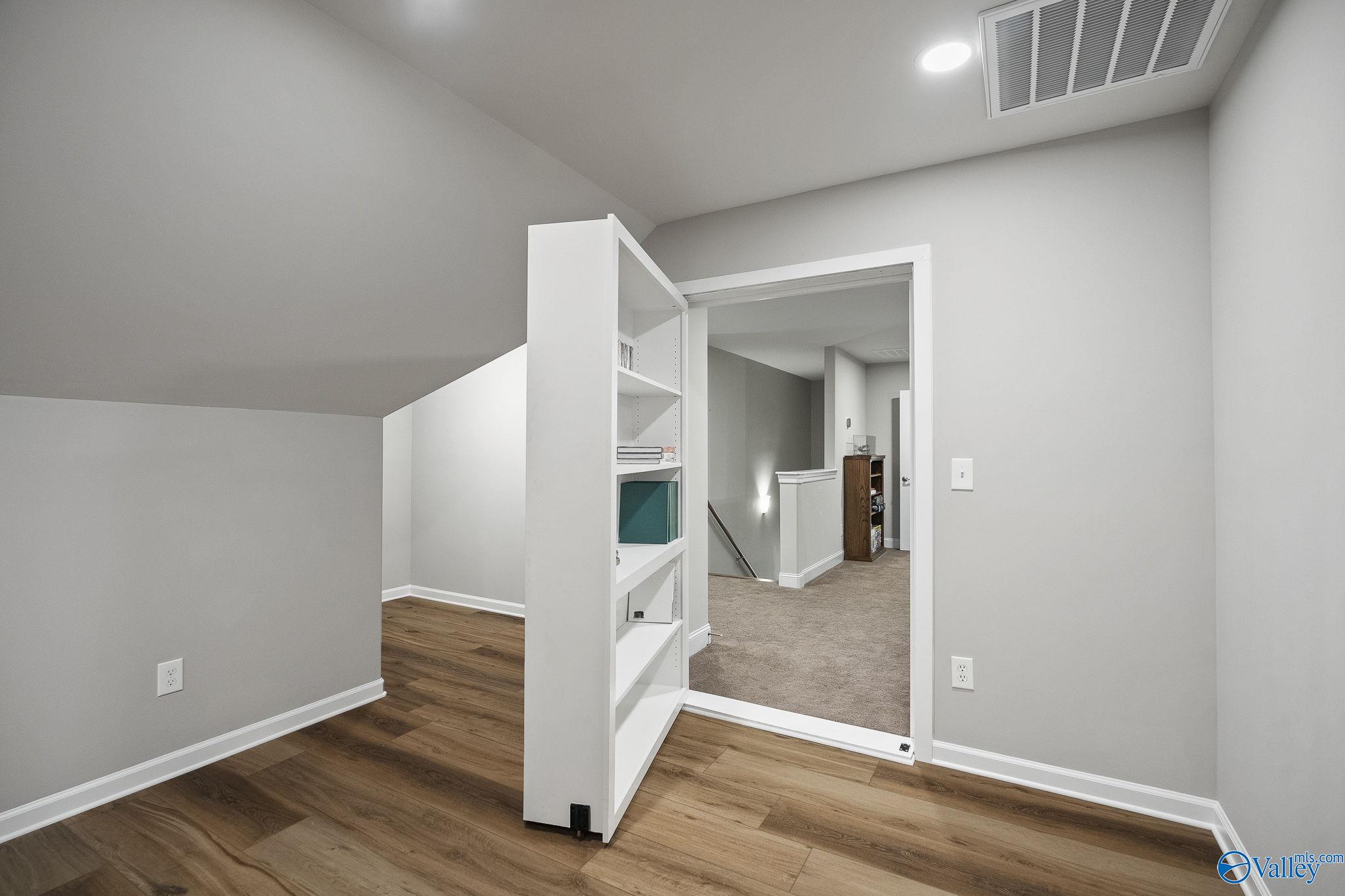 52 Bluff View Drive SE