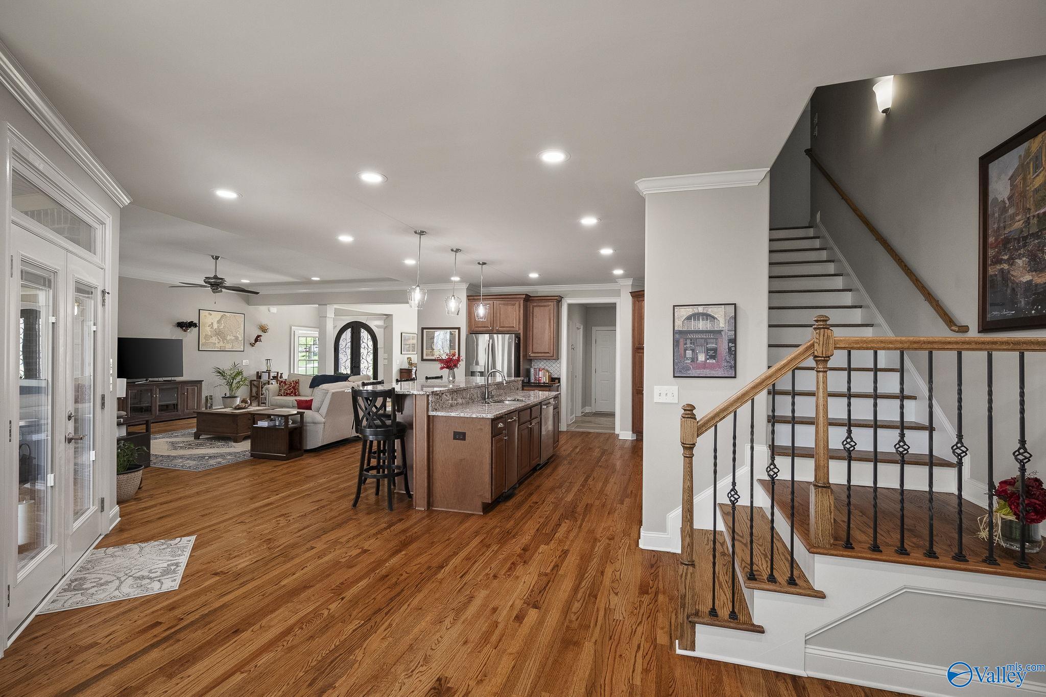 52 Bluff View Drive SE