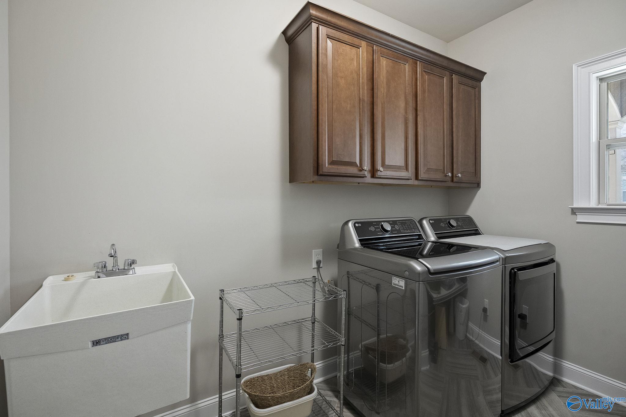 52 Bluff View Drive SE