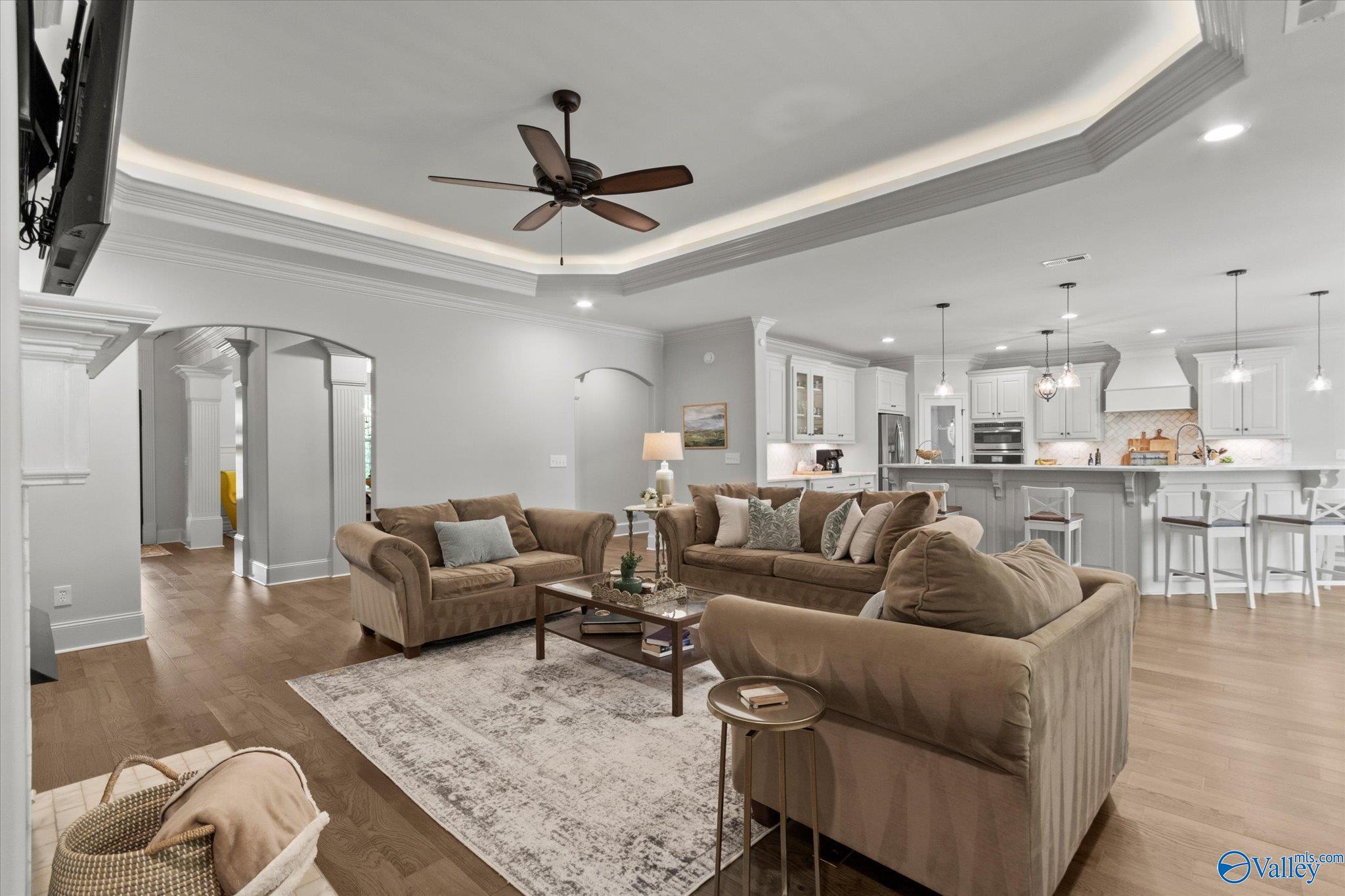 1268 Dug Hill Road, Brownsboro