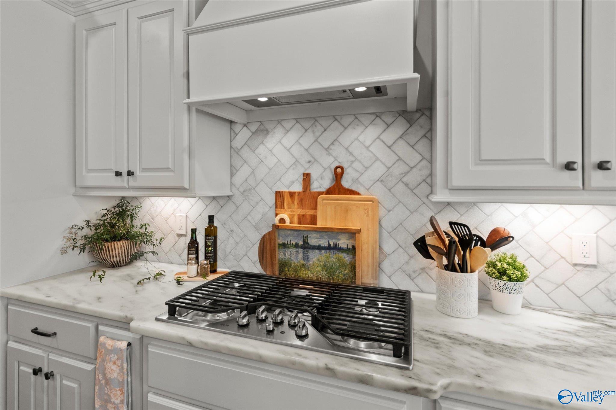 1268 Dug Hill Road, Brownsboro