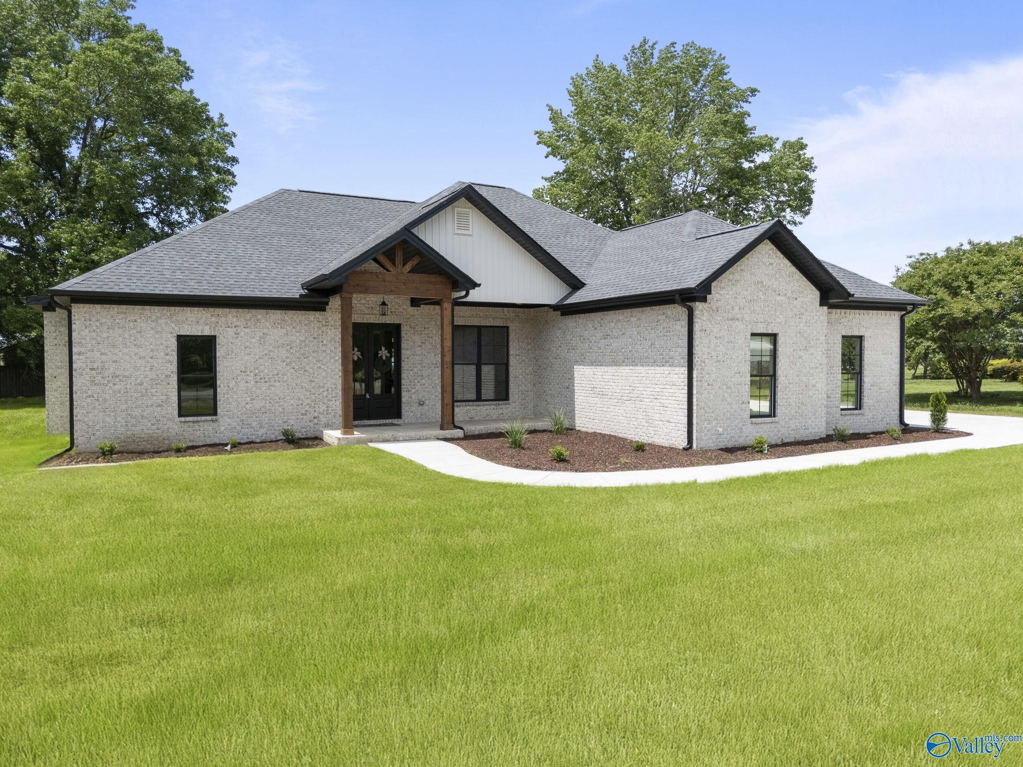 15463 Mclemore Lane