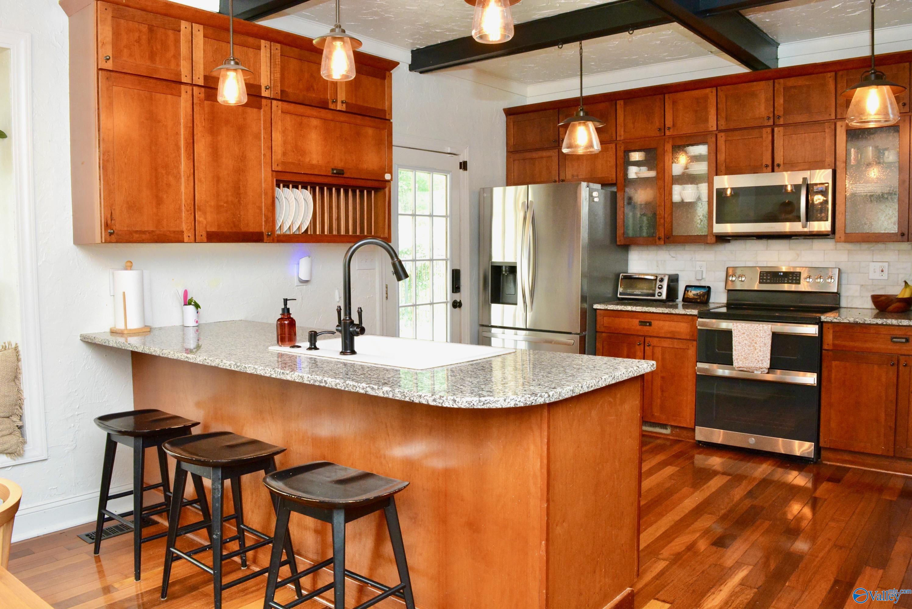 102 Scenic Drive