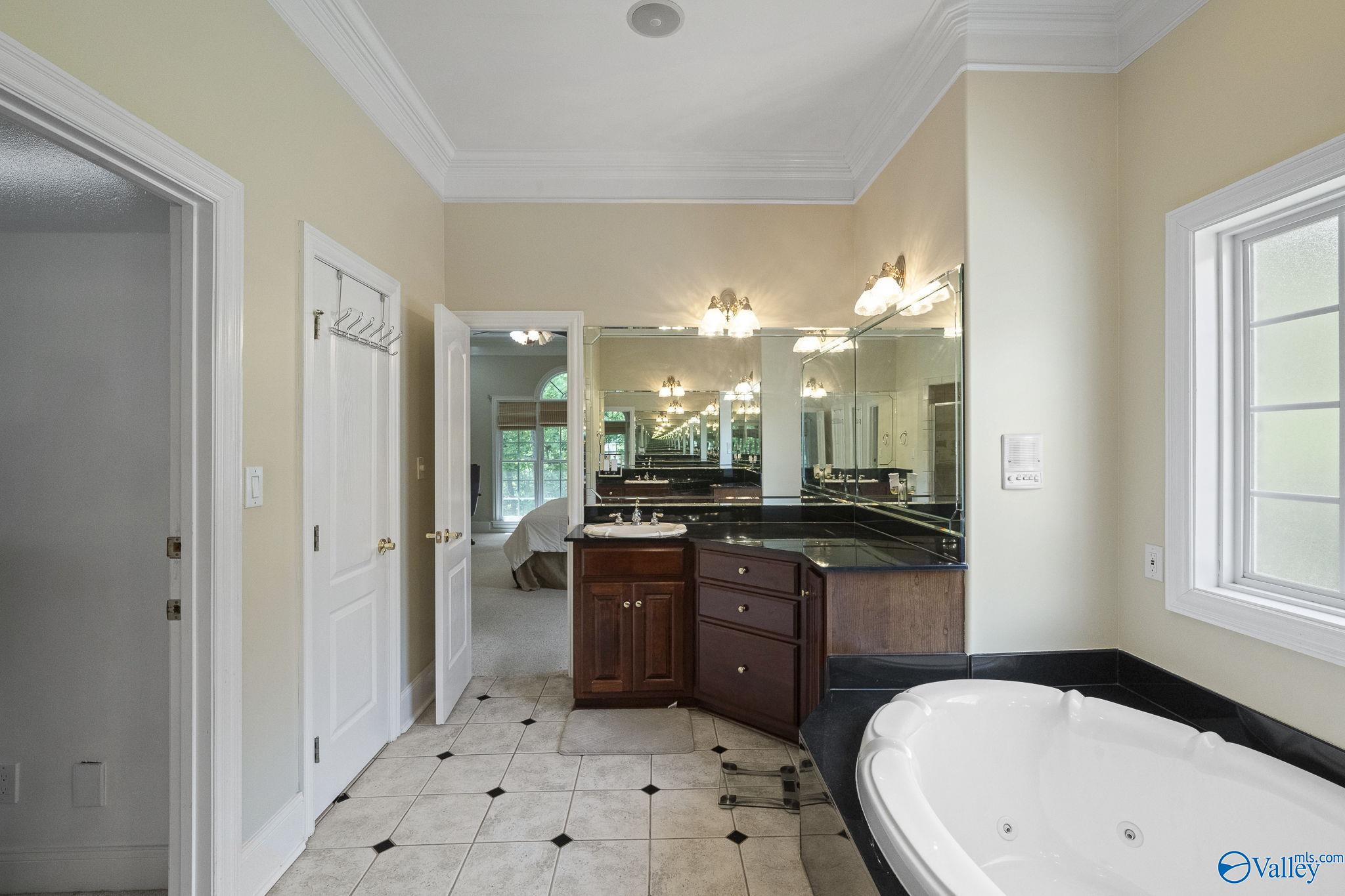 121 Cheekwood Drive