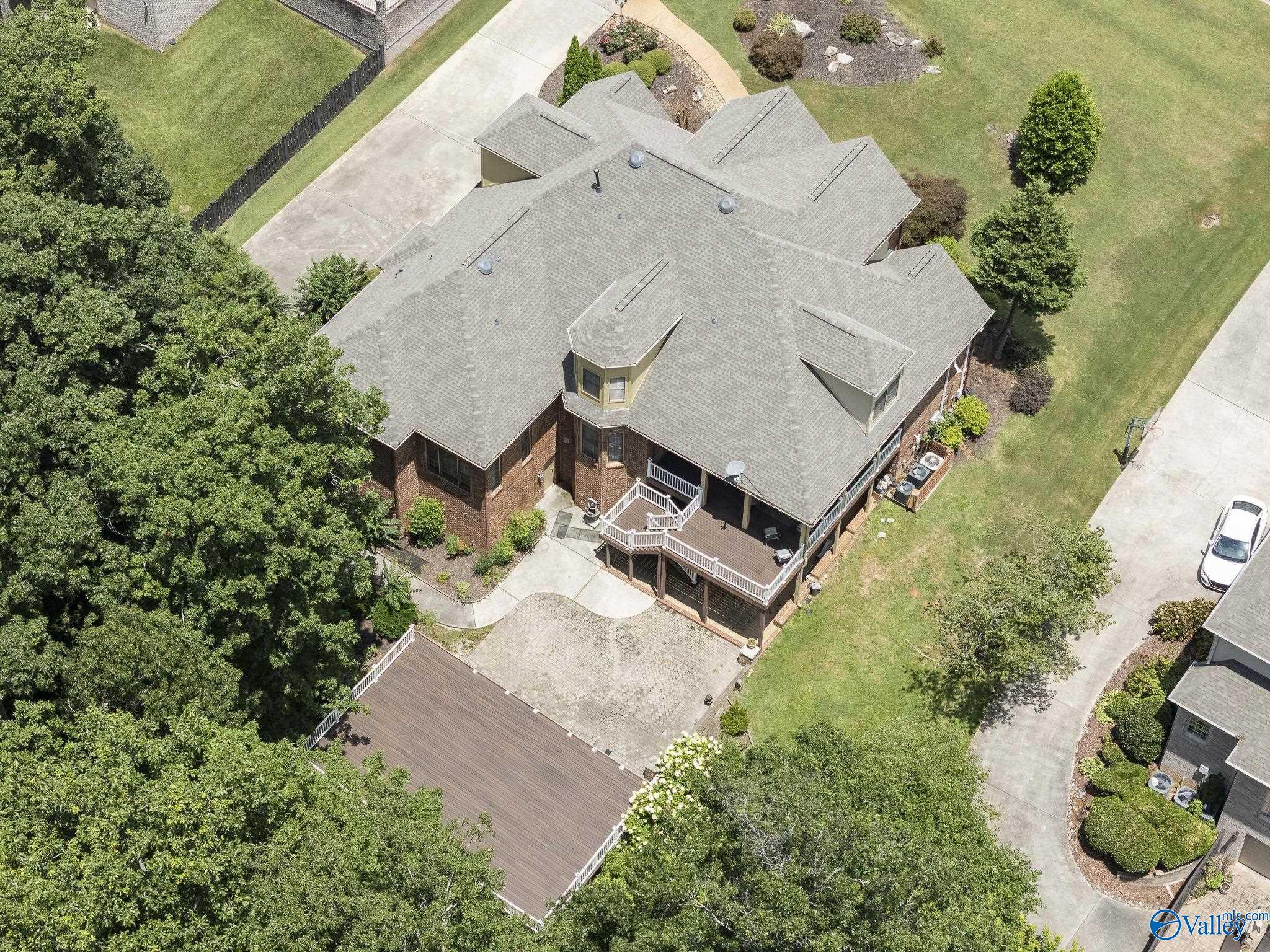 121 Cheekwood Drive