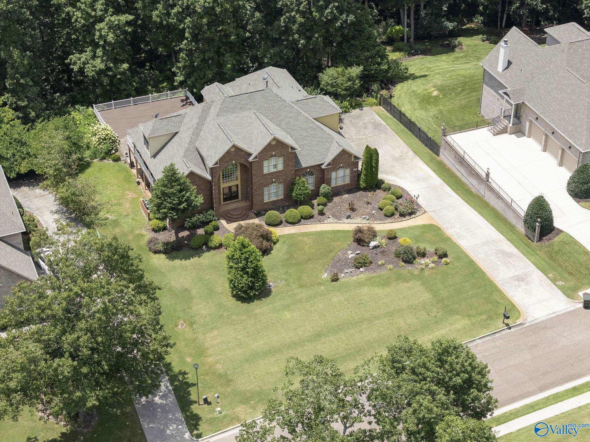 121 Cheekwood Drive
