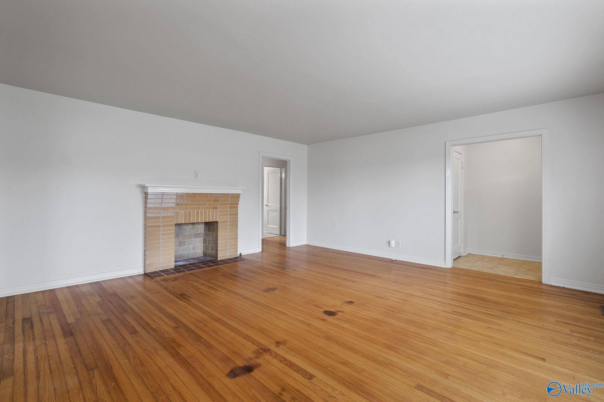 2305 Andrew Jackson Way NE