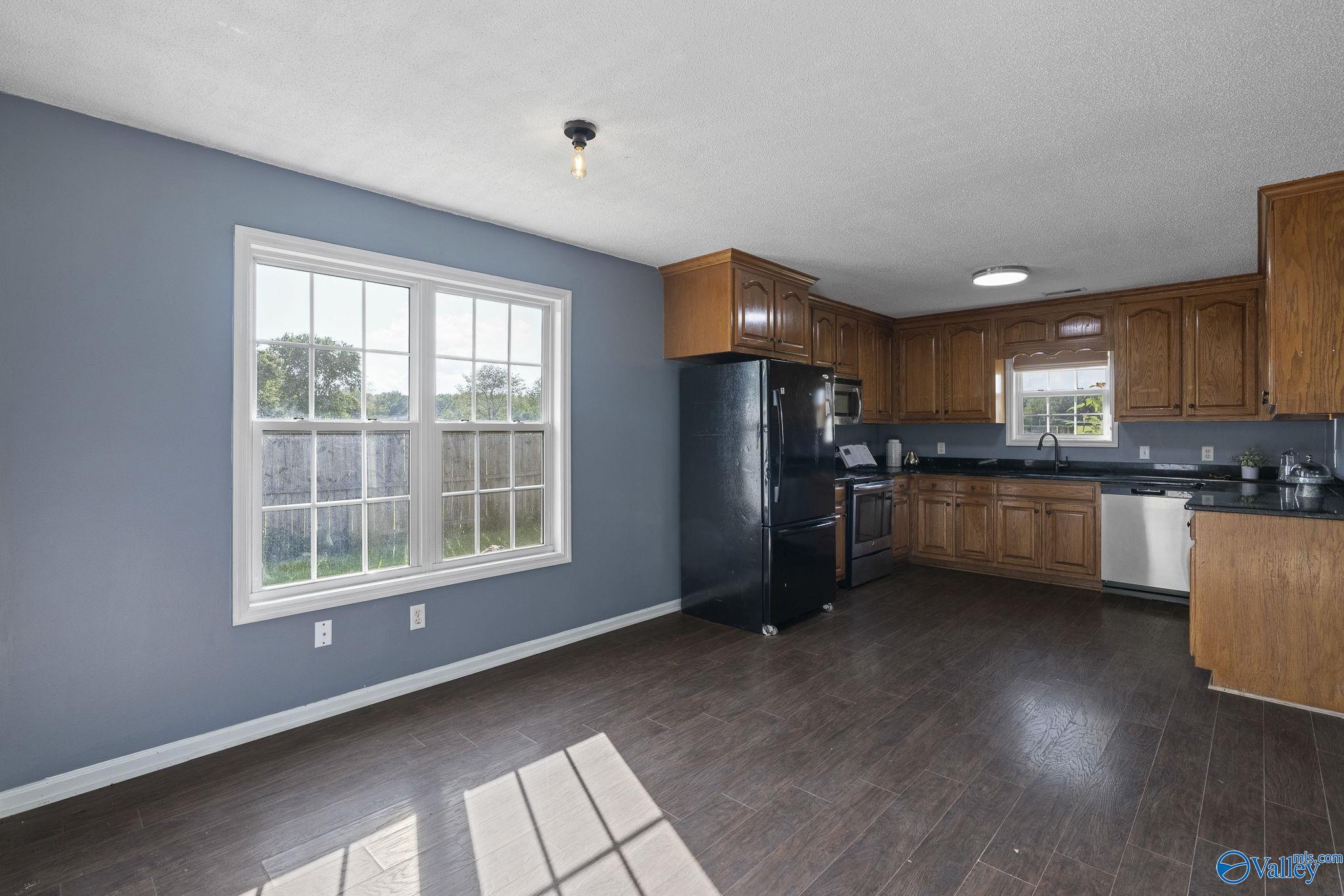 424 Banyon Road