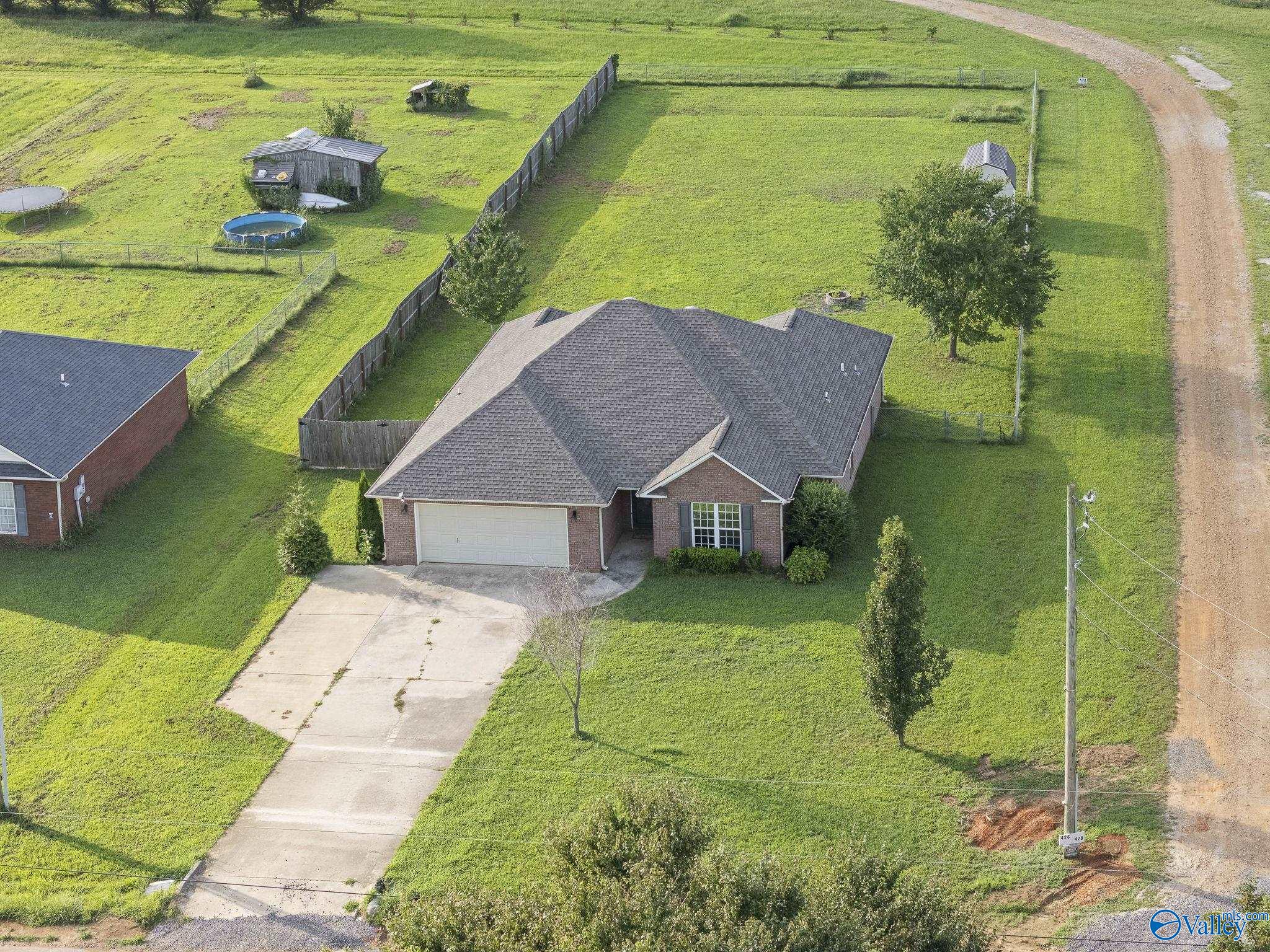 424 Banyon Road