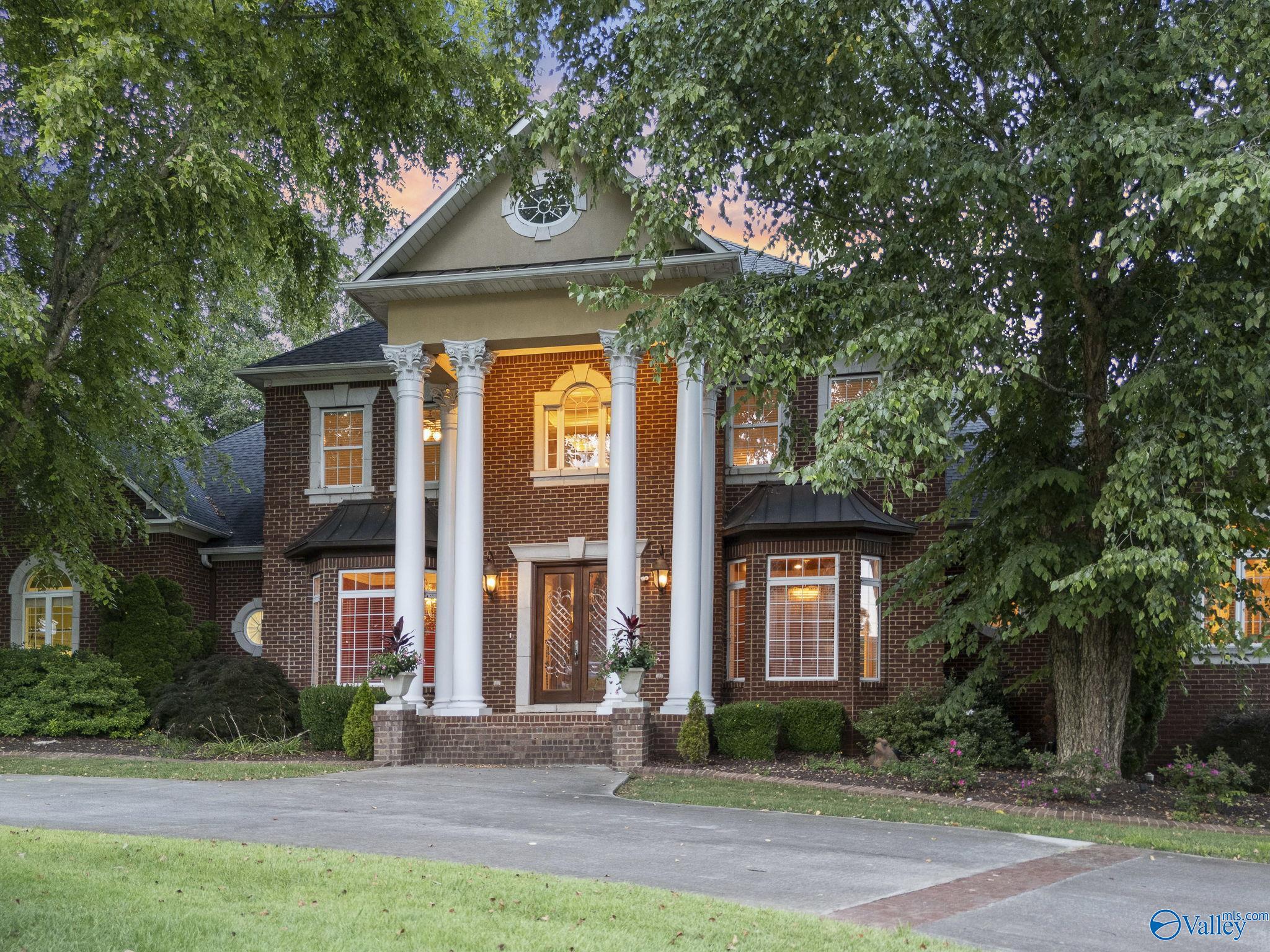 114 Cheekwood Drive
