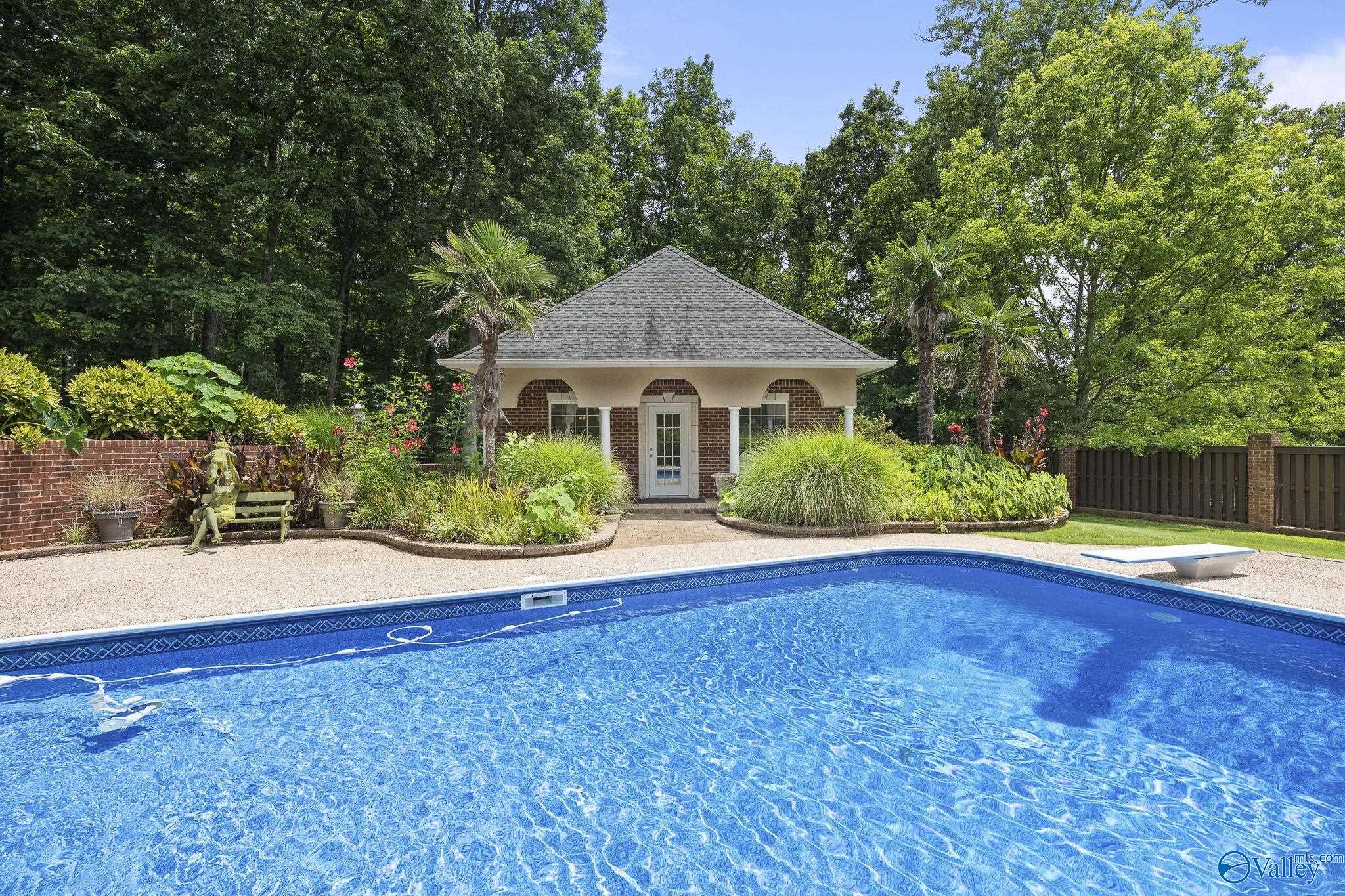 114 Cheekwood Drive