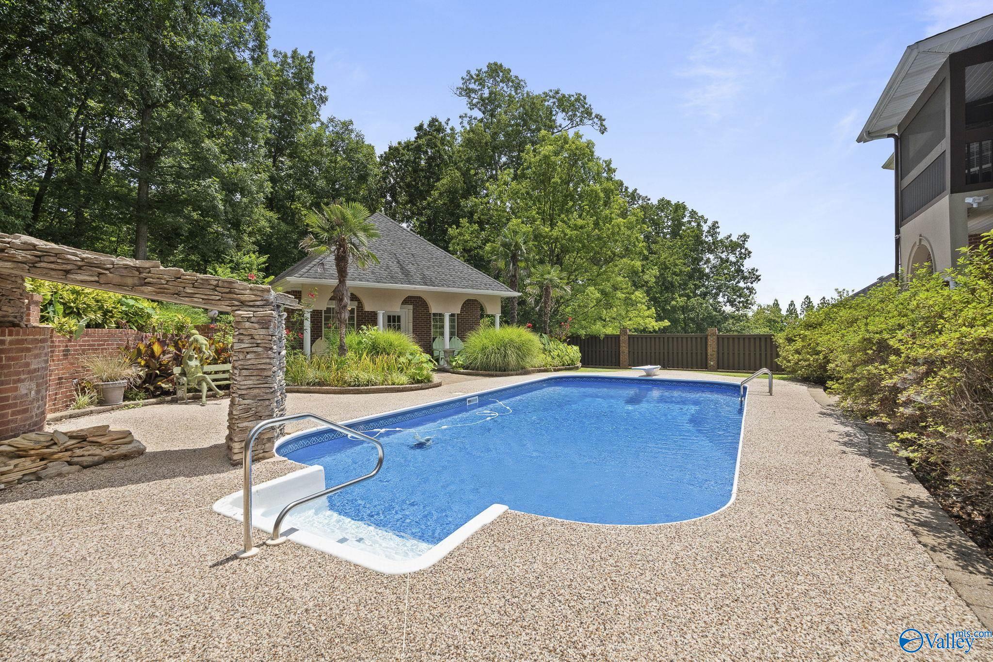 114 Cheekwood Drive
